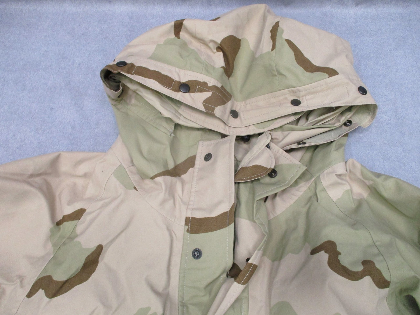 US Military ECWCS Gore-Tex Parka Desert Camo DCU Tactical Jacket Size Large-Reg