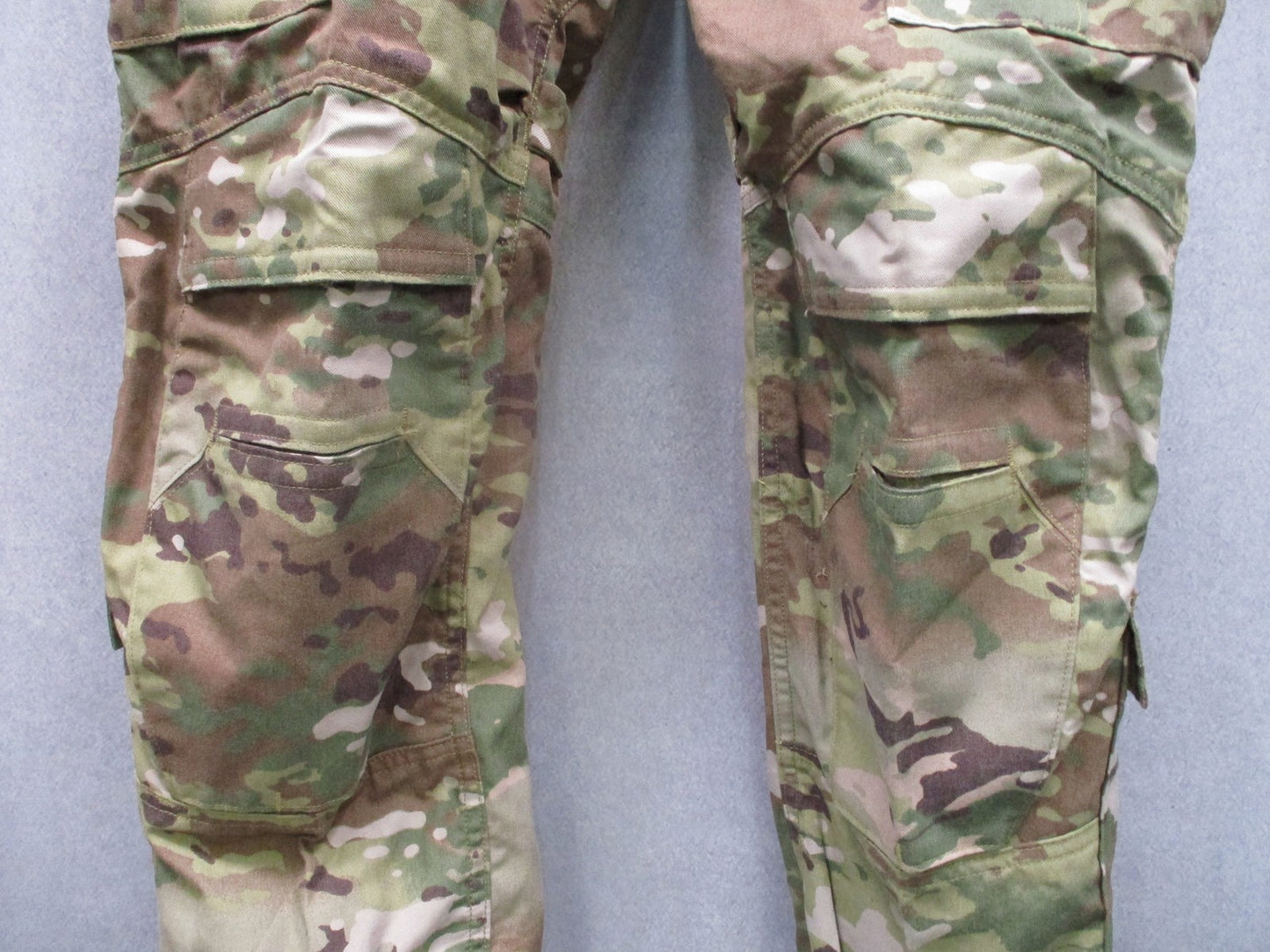 NWT US Army AIKP Advanced Combat Pants OCP Scorpion FR Large Regular Knee Pads