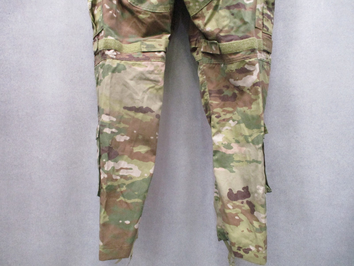 NWT US Army AIKP Advanced Combat Pants OCP Scorpion FR Large Regular Knee Pads