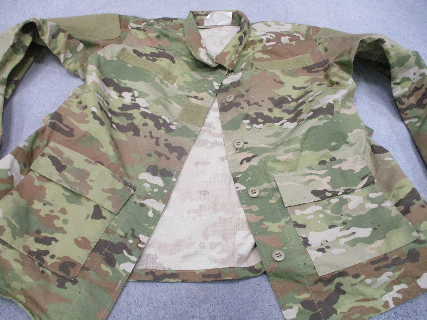 US Military OCP Maternity Utility Uniform Coat Size Medium X-Short Ripstop