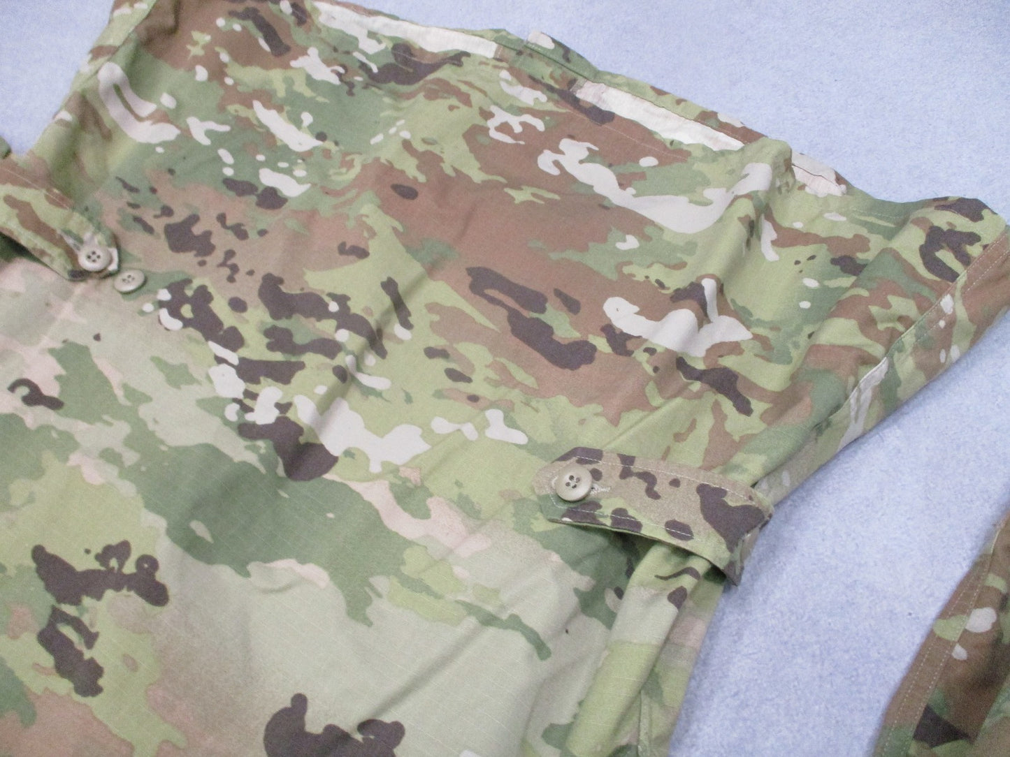 US Military OCP Maternity Utility Uniform Coat Size Medium X-Short Ripstop