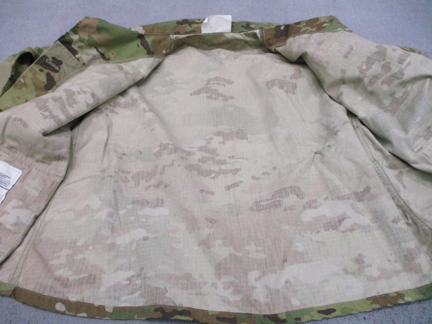 US Military OCP Maternity Utility Uniform Coat Size Medium X-Short Ripstop