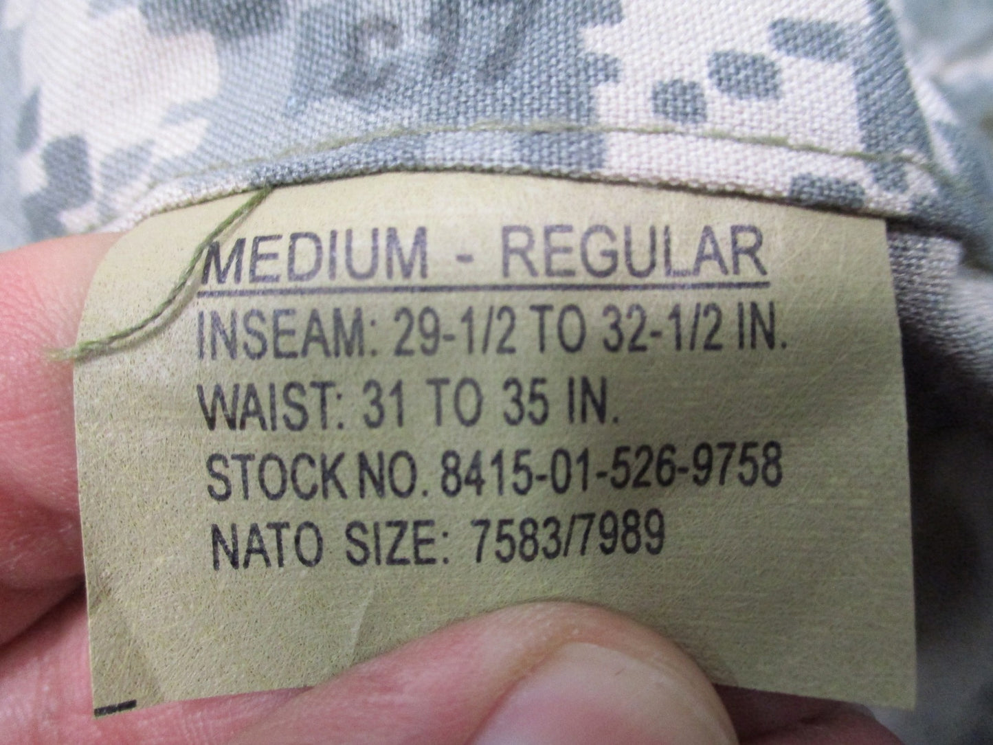 US Military Aircrew Combat Pants UCP Digital Camo Medium Reg 8415-01-526-9758