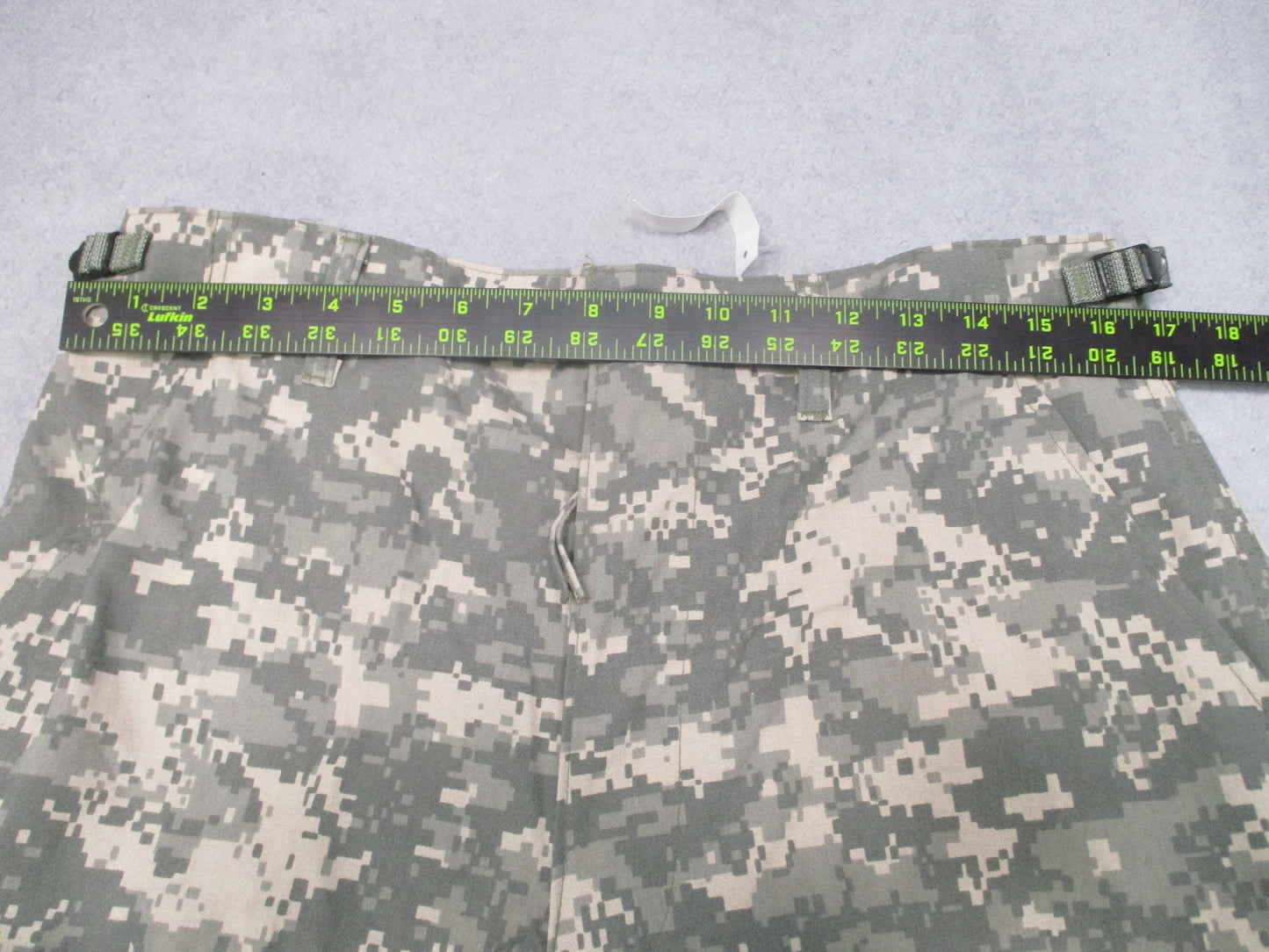 US Military Aircrew Combat Pants UCP Digital Camo Medium Reg 8415-01-526-9758