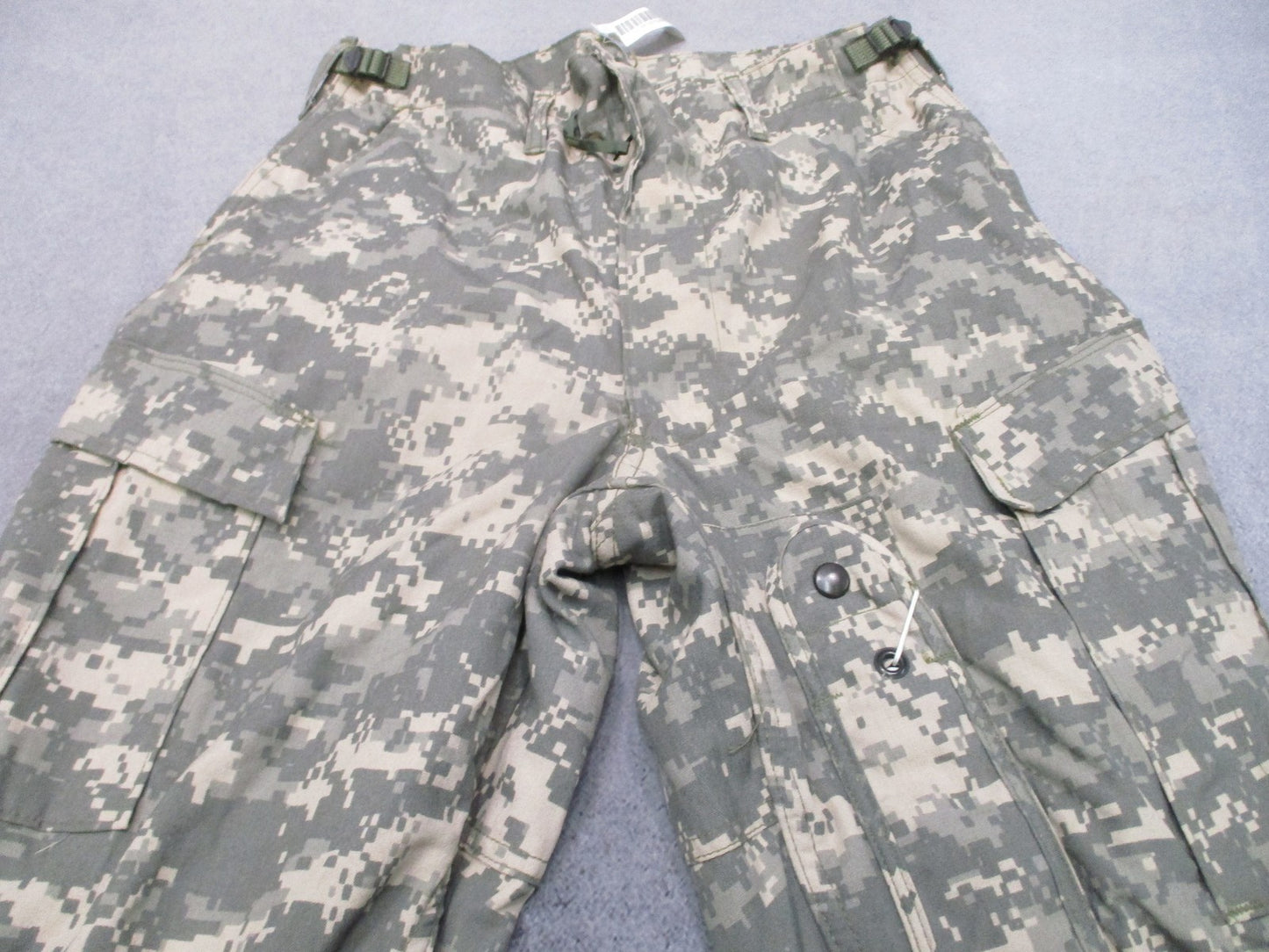 US Military Aircrew Combat Trousers Medium Long Flame Resistant ACU Camo Pants