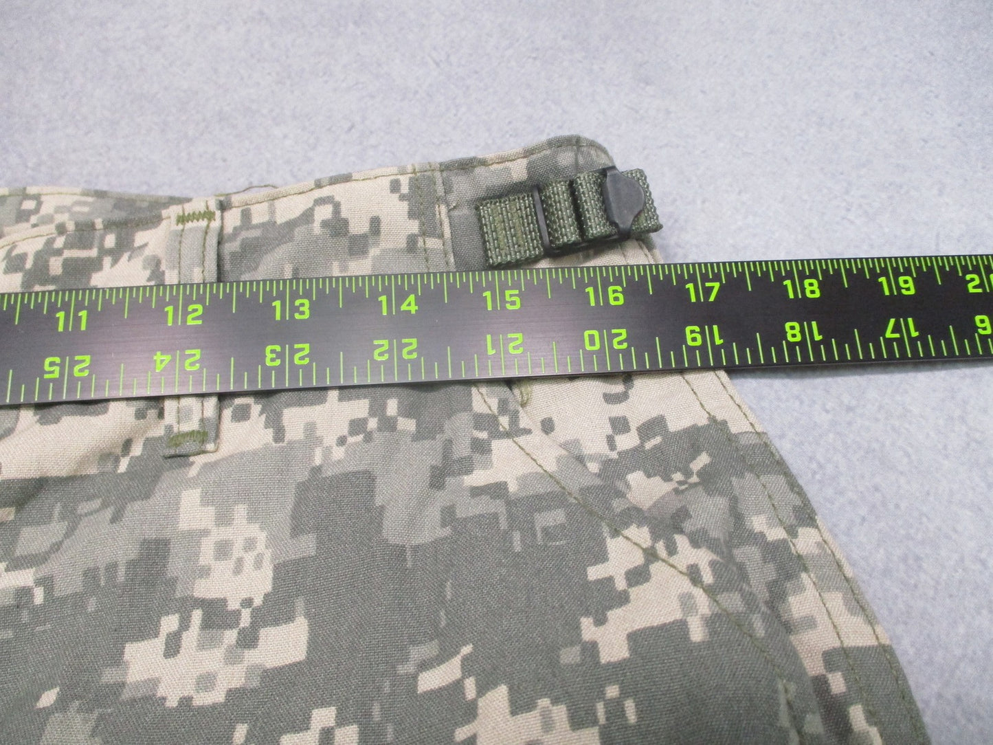 US Military Aircrew Combat Trousers Medium Long Flame Resistant ACU Camo Pants
