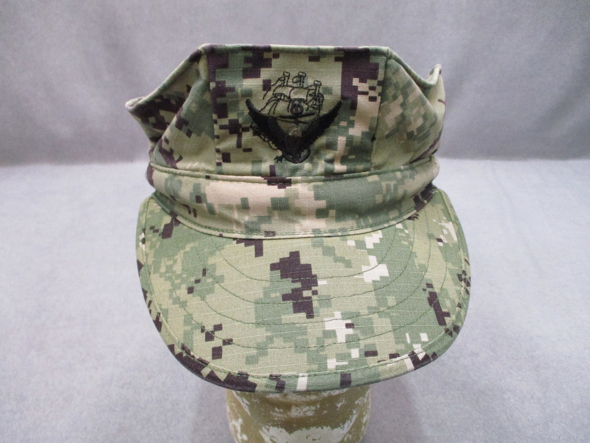 USGI US Navy NWU Type III AOR2 8 Point Utility Cover Green Digital Camo Cap