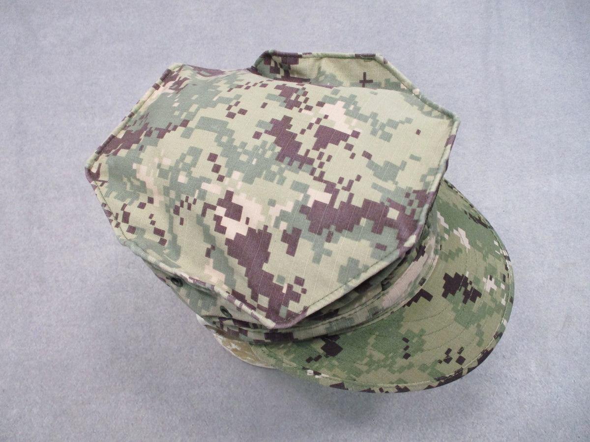 USGI US Navy NWU Type III AOR2 8 Point Utility Cover Green Digital Camo Cap