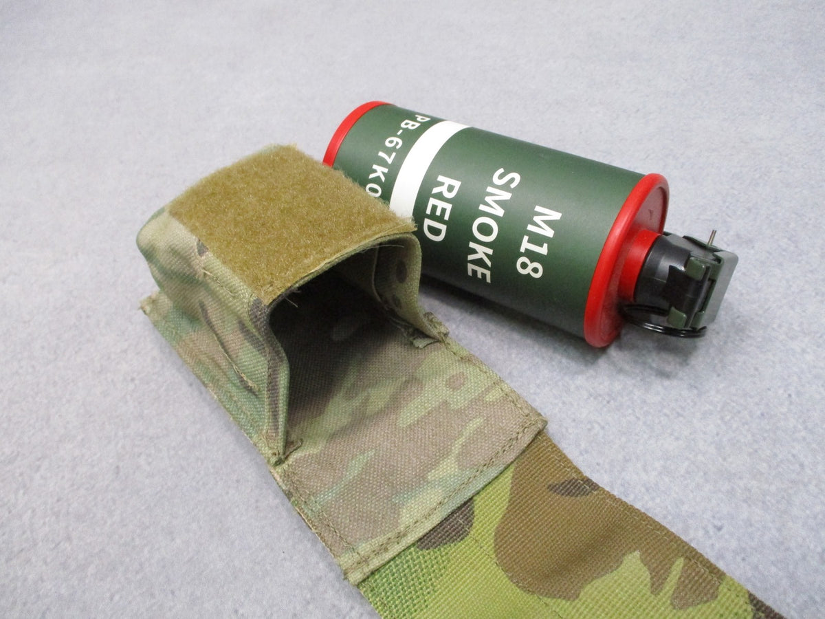 New Eagle Industries MultiCam FR Smoke Grenade Pouch MOLLE SGC-1-MS-FCCA