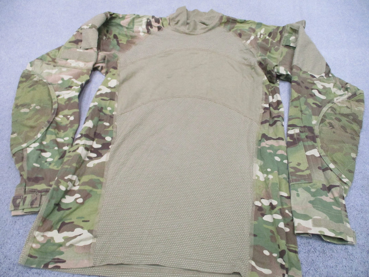 US Army Combat Shirt Flame Resistant Multicam Size M NSN 8415-01-580-4853