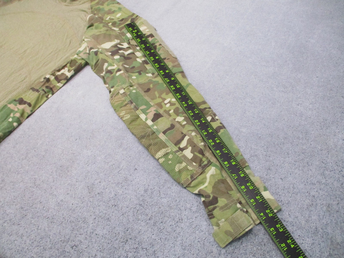 US Army Combat Shirt Flame Resistant Multicam Size M NSN 8415-01-580-4853