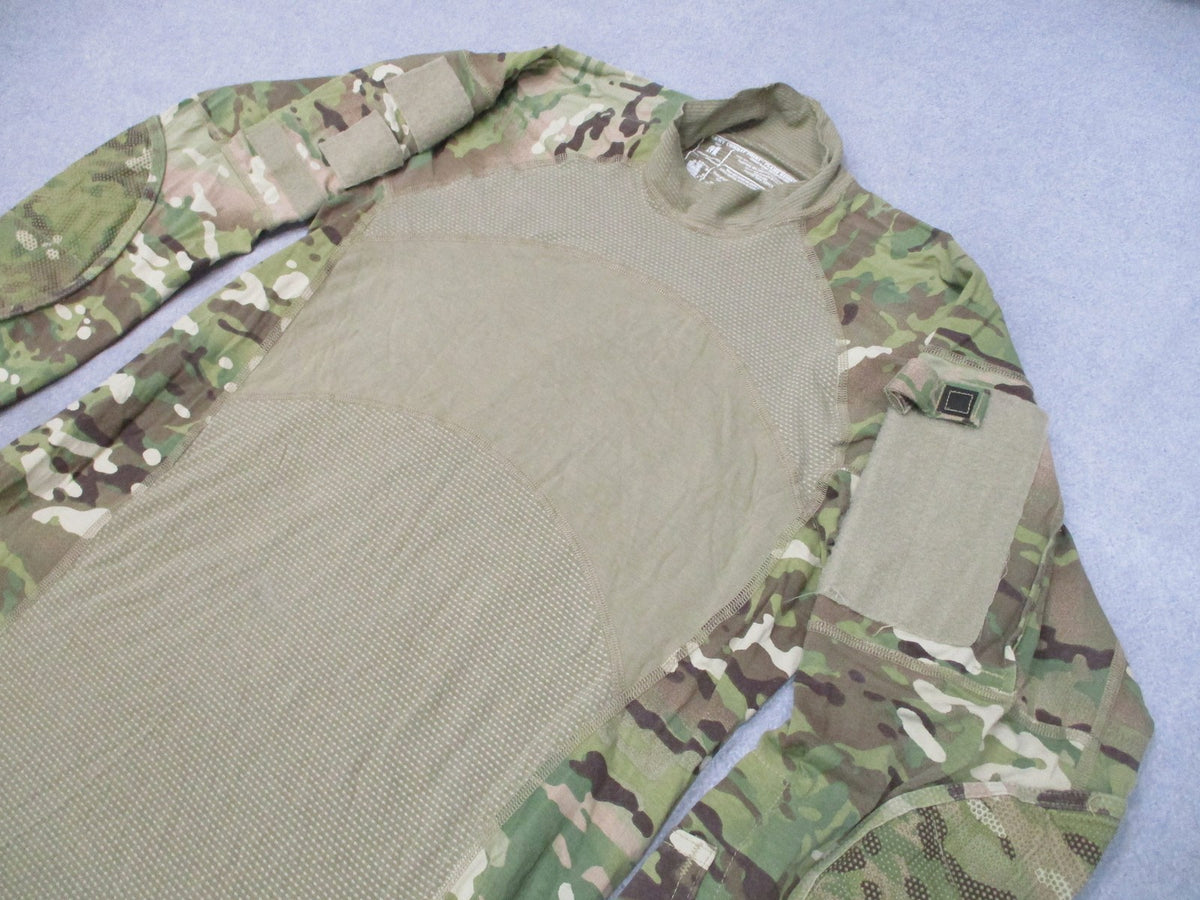 US Army Combat Shirt Flame Resistant Multicam Size M NSN 8415-01-580-4853
