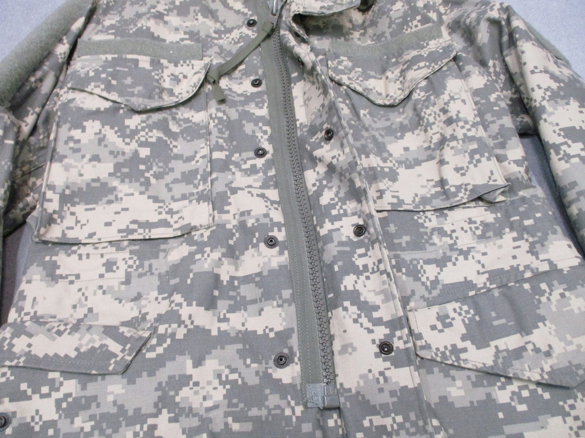 USGI M65 M-65 UCP Cold Weather Field Coat XS Short Golden Mfg 8415-01-521-2219