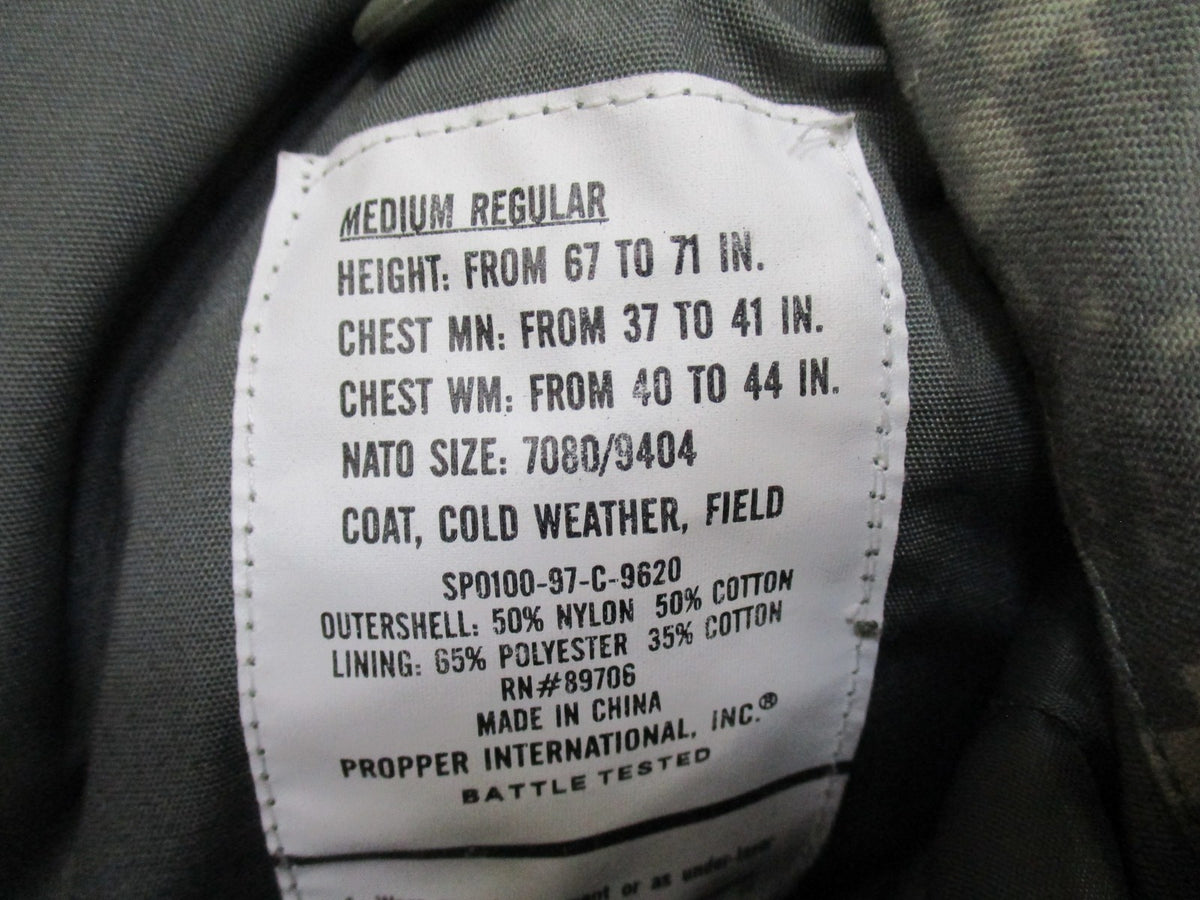 Propper ACU Digital Camo Cold Weather Coat Jacket Medium Regular Insulated Liner