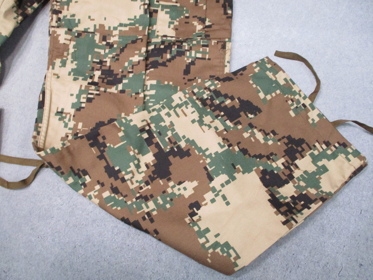 Jordanian Urban Digital Camo BDU Cargo Pants Medium Regular Military Surplus