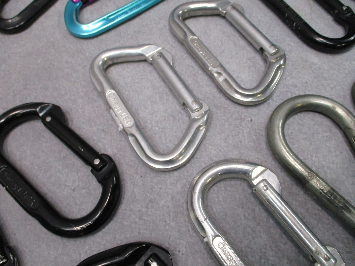 Mixed Lot of 17 Climbing Carabiners DMM Petzl Omega Kong Assorted Used & New