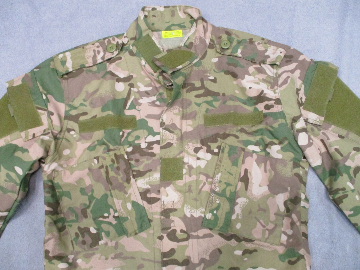 Commercial ACU Style Combat Coat Multicam-Style Camo Small Regular Tactical