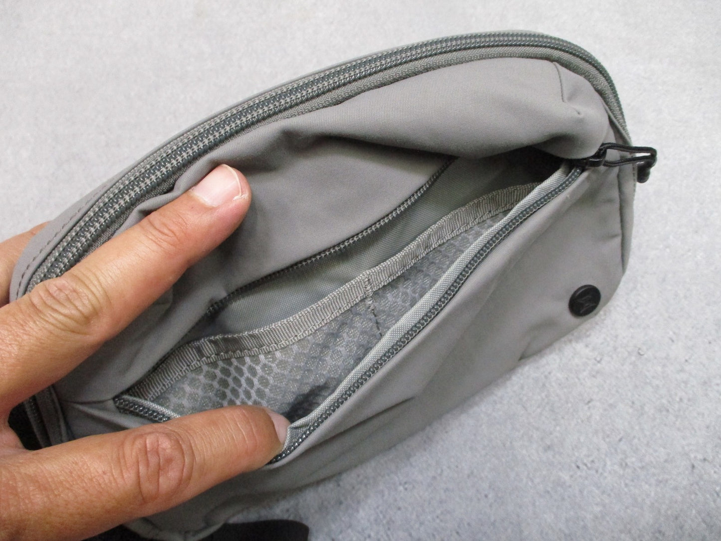 Vertx Everyday Fanny Pack 2.0 Gray Nylon Adjustable Strap New w/ Tags