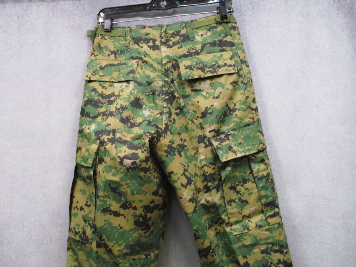 New Fox Endurance Men's BDU Pants Woodland Digital Camo Size Small Long