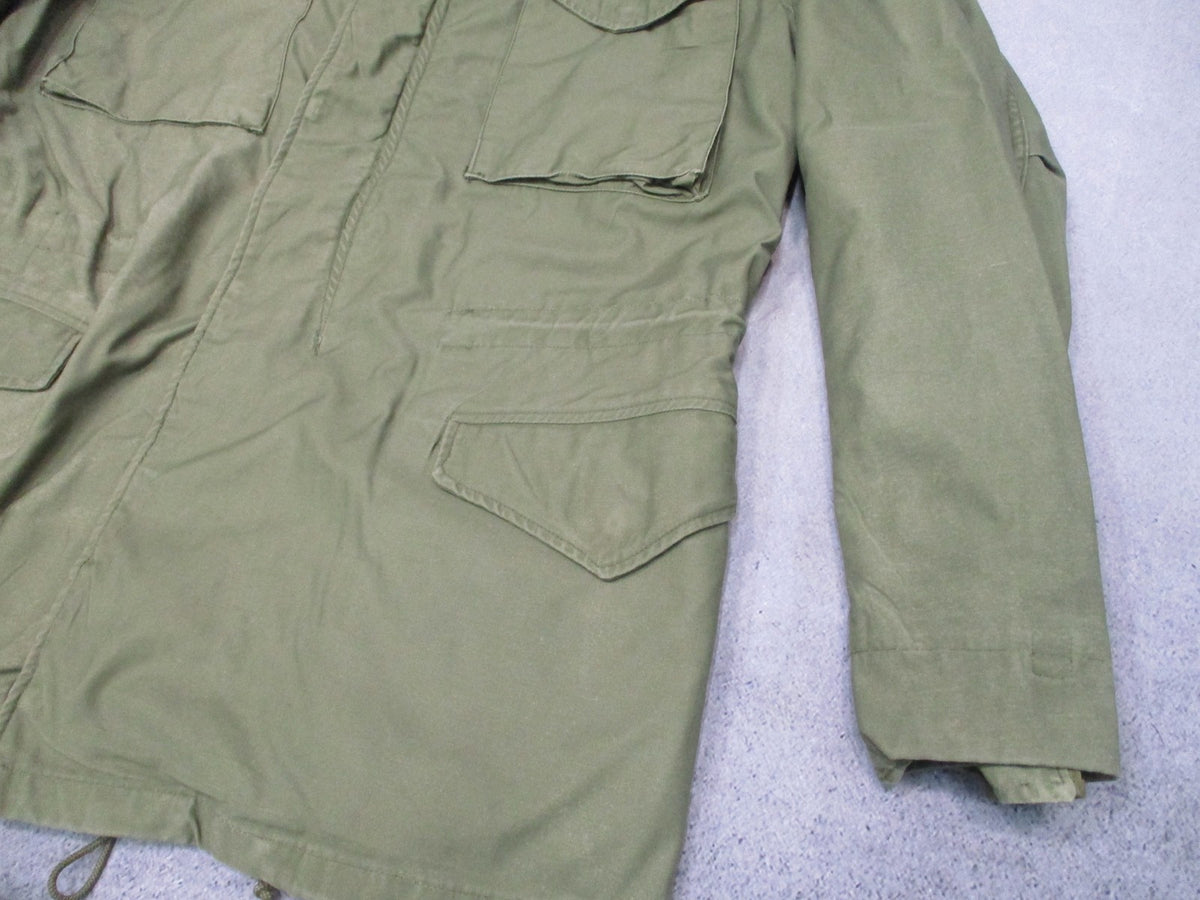 1969 Alpha Industries M-65 Field Jacket OG-107 Medium Long Vietnam Scovill