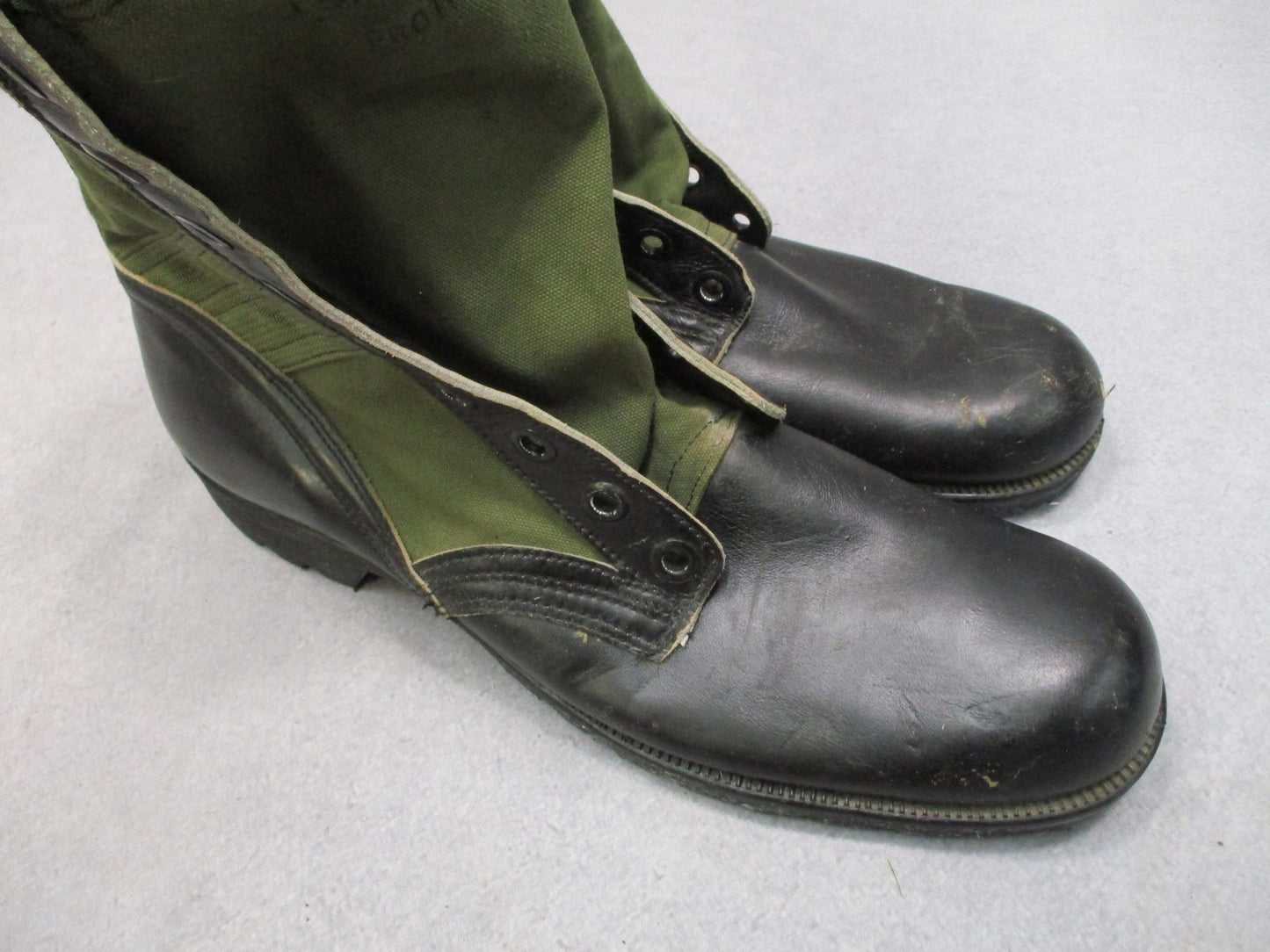 Vintage US Military Jungle Spike Protective Boots Size 13 XN Genesco Surplus