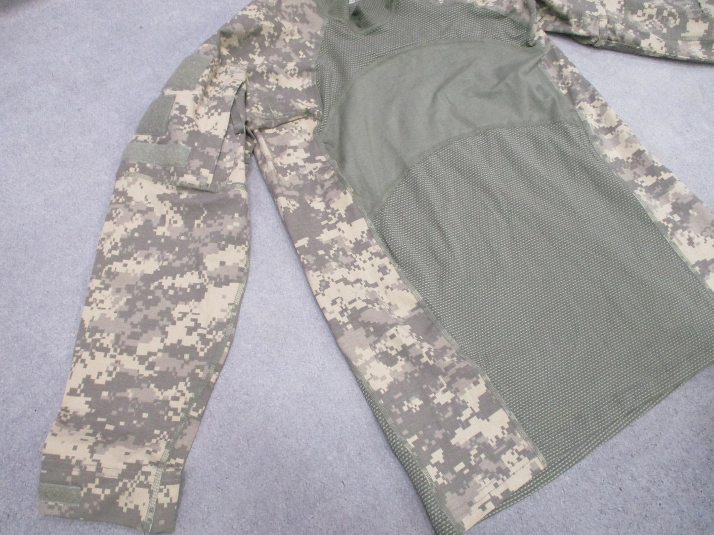 Massif Army Combat Shirt UCP Camo Medium Flame Resistant Tactical Shirt