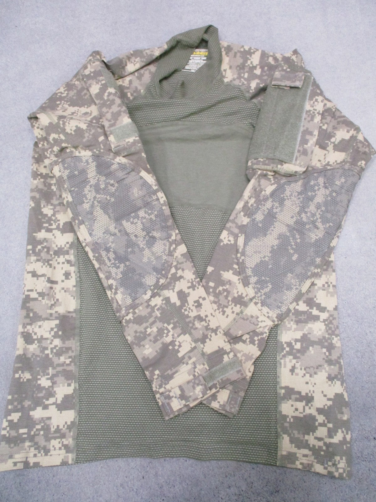 Massif Army Combat Shirt UCP Camo Medium Flame Resistant Tactical Shirt