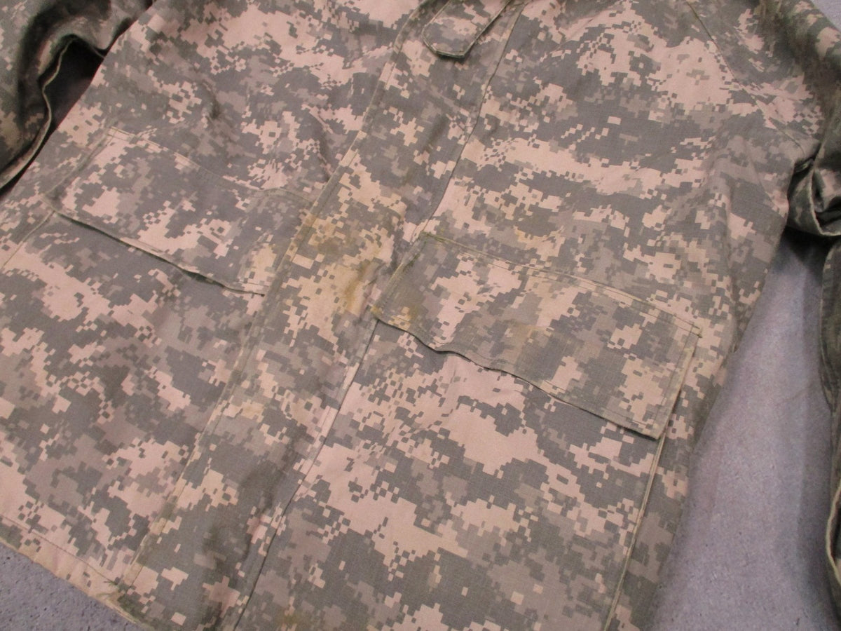 US Military FREE System EWOL Jacket UCP Digital Camo Nomex Size Small Regular