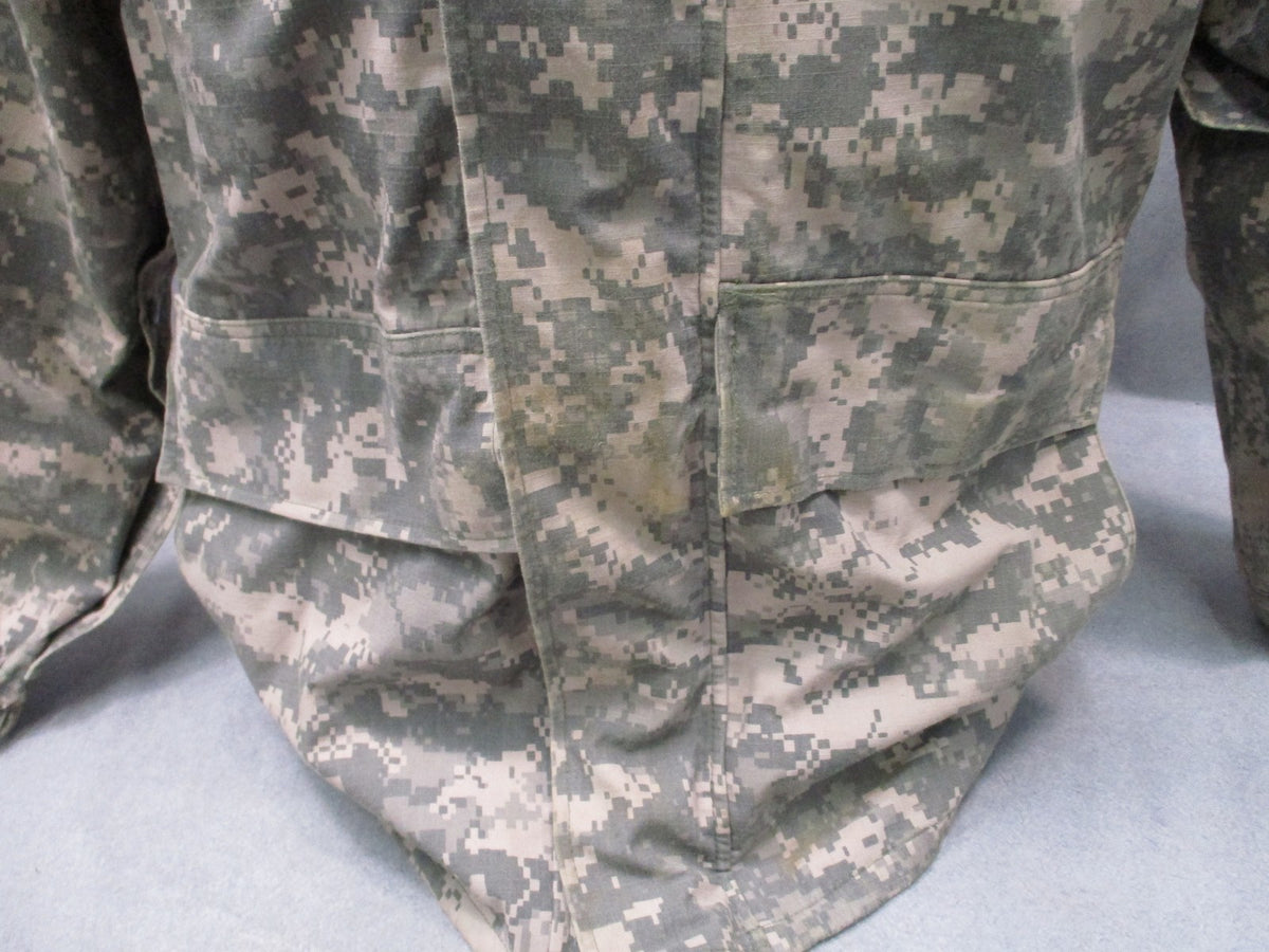 US Military FREE System EWOL Jacket UCP Digital Camo Nomex Size Small Regular
