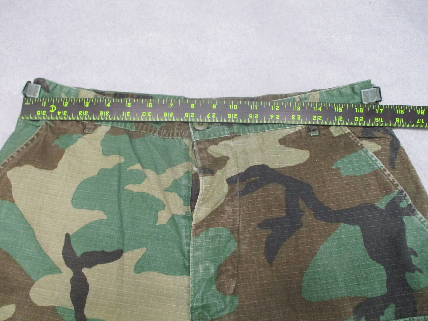 Vintage US Military Woodland Camo BDU Pants Trousers Medium Regular 100% Cotton