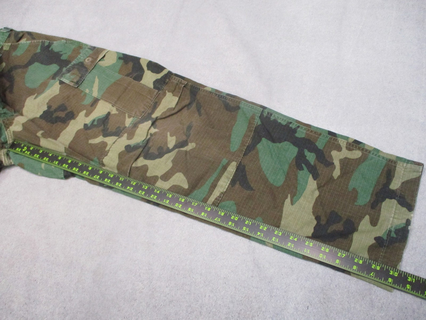Vintage US Military Woodland Camo BDU Pants Trousers Medium Regular 100% Cotton