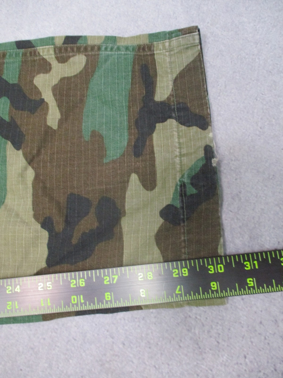 Vintage US Military Woodland Camo BDU Pants Trousers Medium Regular 100% Cotton