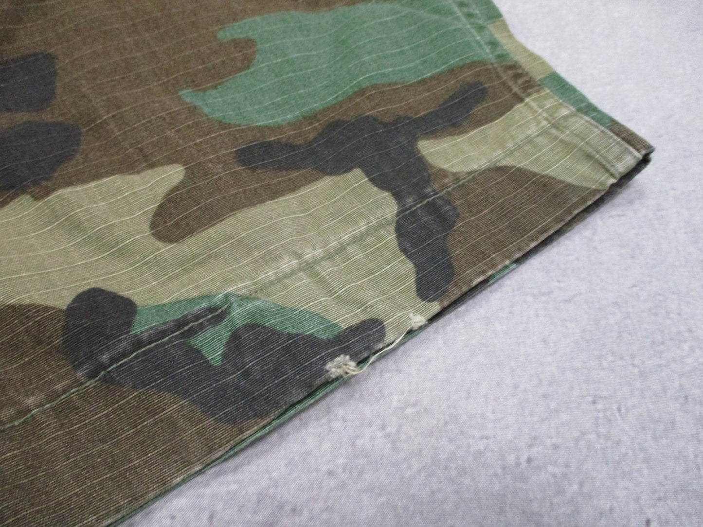 Vintage US Military Woodland Camo BDU Pants Trousers Medium Regular 100% Cotton