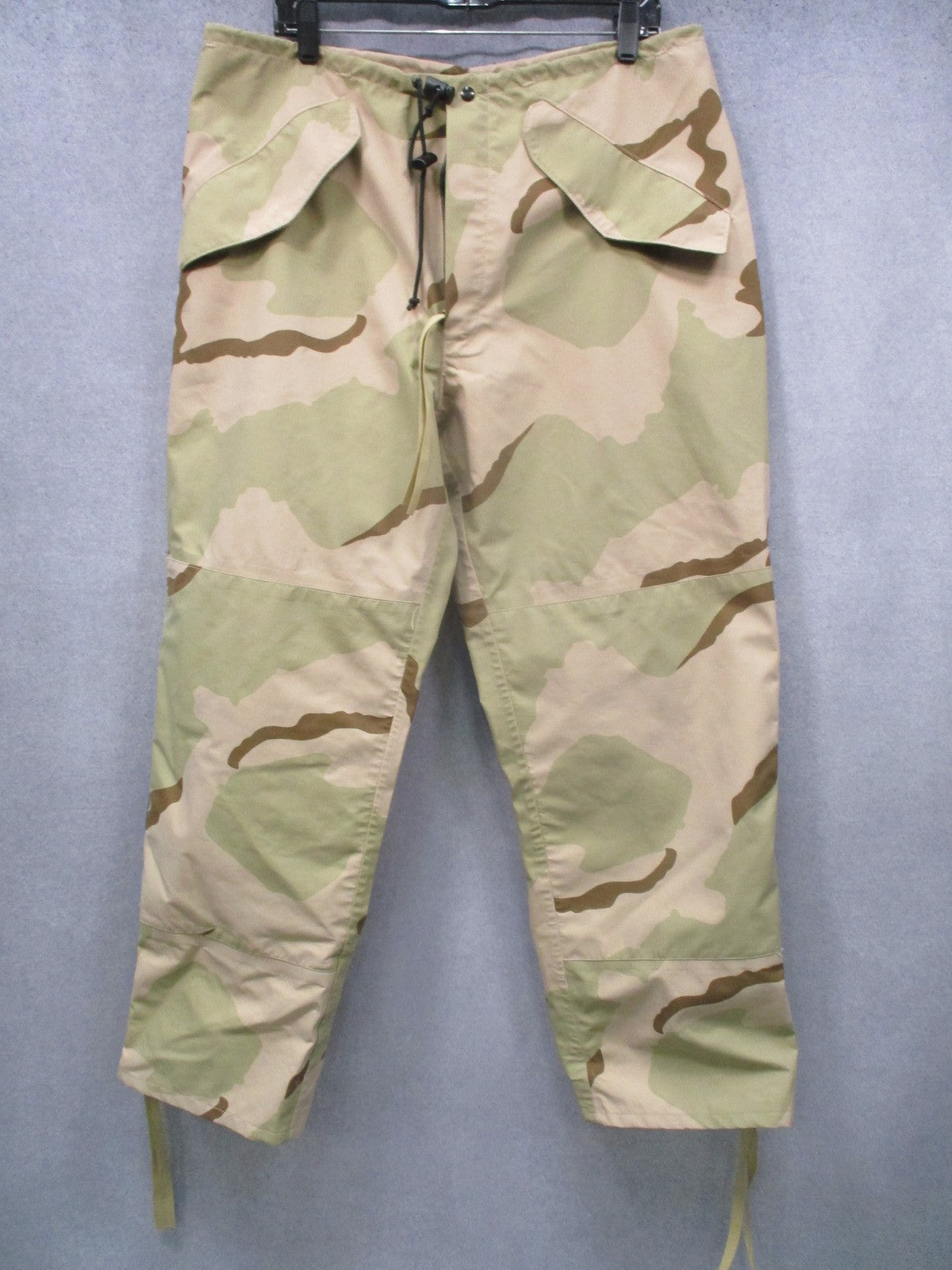 US Military ECWCS Gen II Gore-Tex Trousers Desert Camo Medium Regular Waterproof
