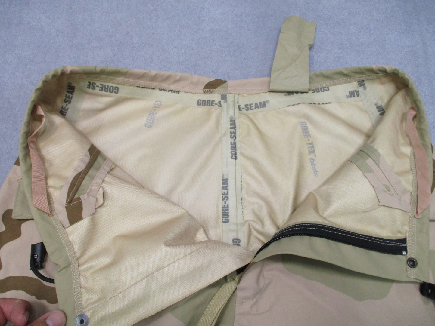 US Military ECWCS Gen II Gore-Tex Trousers Desert Camo Medium Regular Waterproof