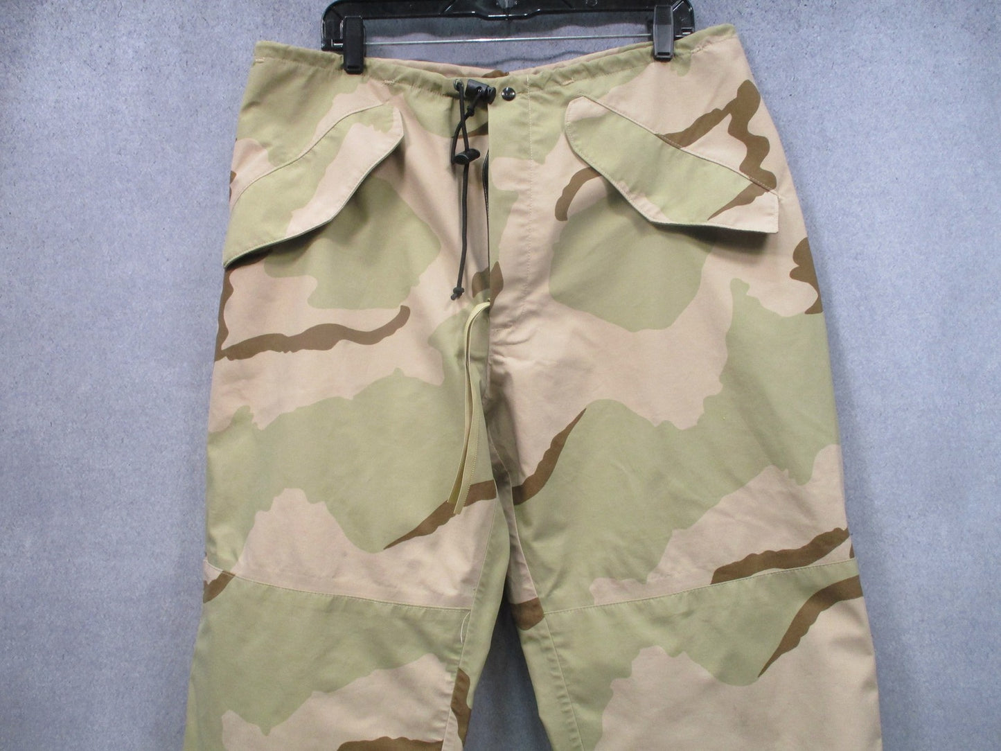 US Military ECWCS Gen II Gore-Tex Trousers Desert Camo Medium Regular Waterproof