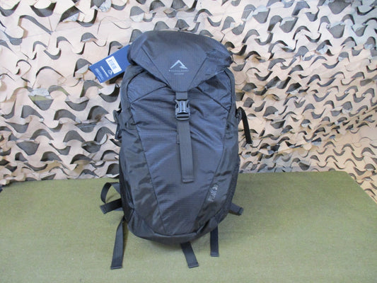 Highland Outdoor Peak 30 Backpack 30L Black Ripstop Hiking Daypack New With Tags