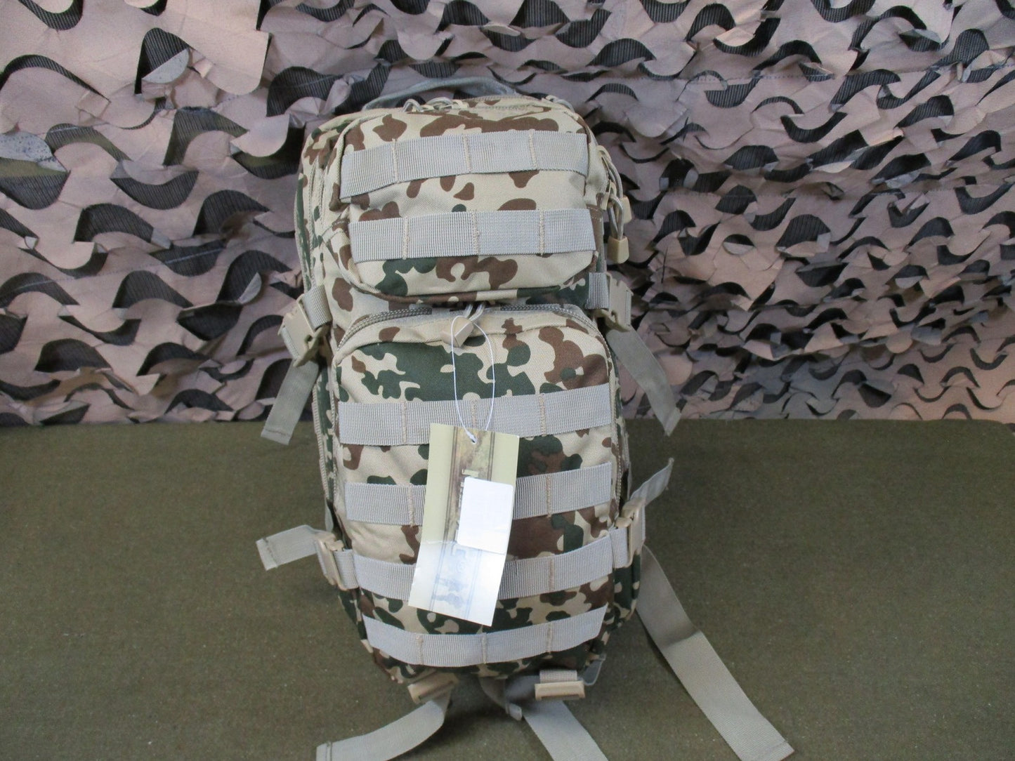 Mil-Tec Assault Pack Small Tactical MOLLE Backpack Desert Camo Tropentarn