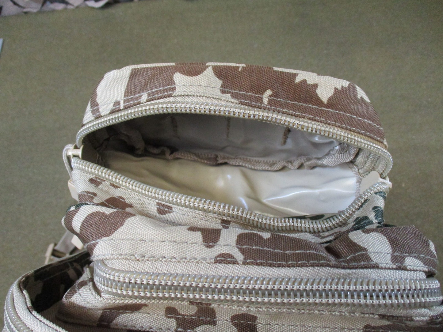 Mil-Tec Assault Pack Small Tactical MOLLE Backpack Desert Camo Tropentarn
