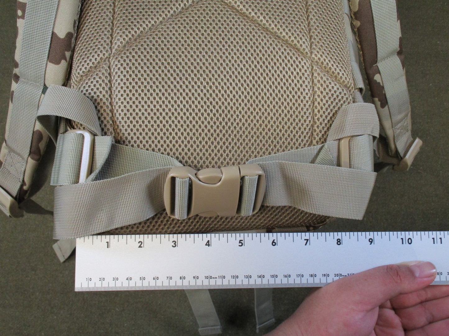 Mil-Tec Assault Pack Small Tactical MOLLE Backpack Desert Camo Tropentarn