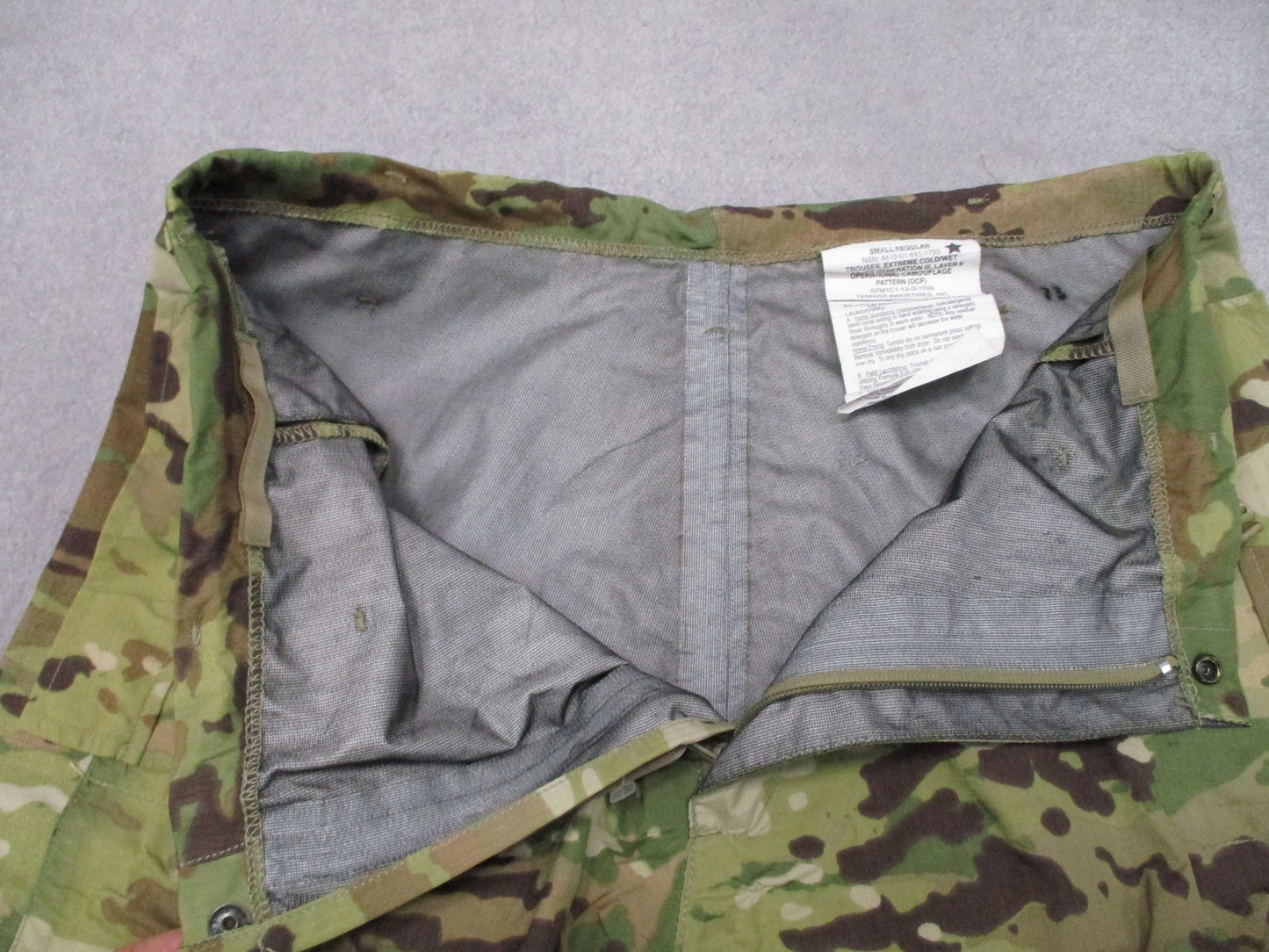 USGI ECWCS Gen III Level 6 Scorpion OCP Trousers Small Regular 8415-01-641-1793