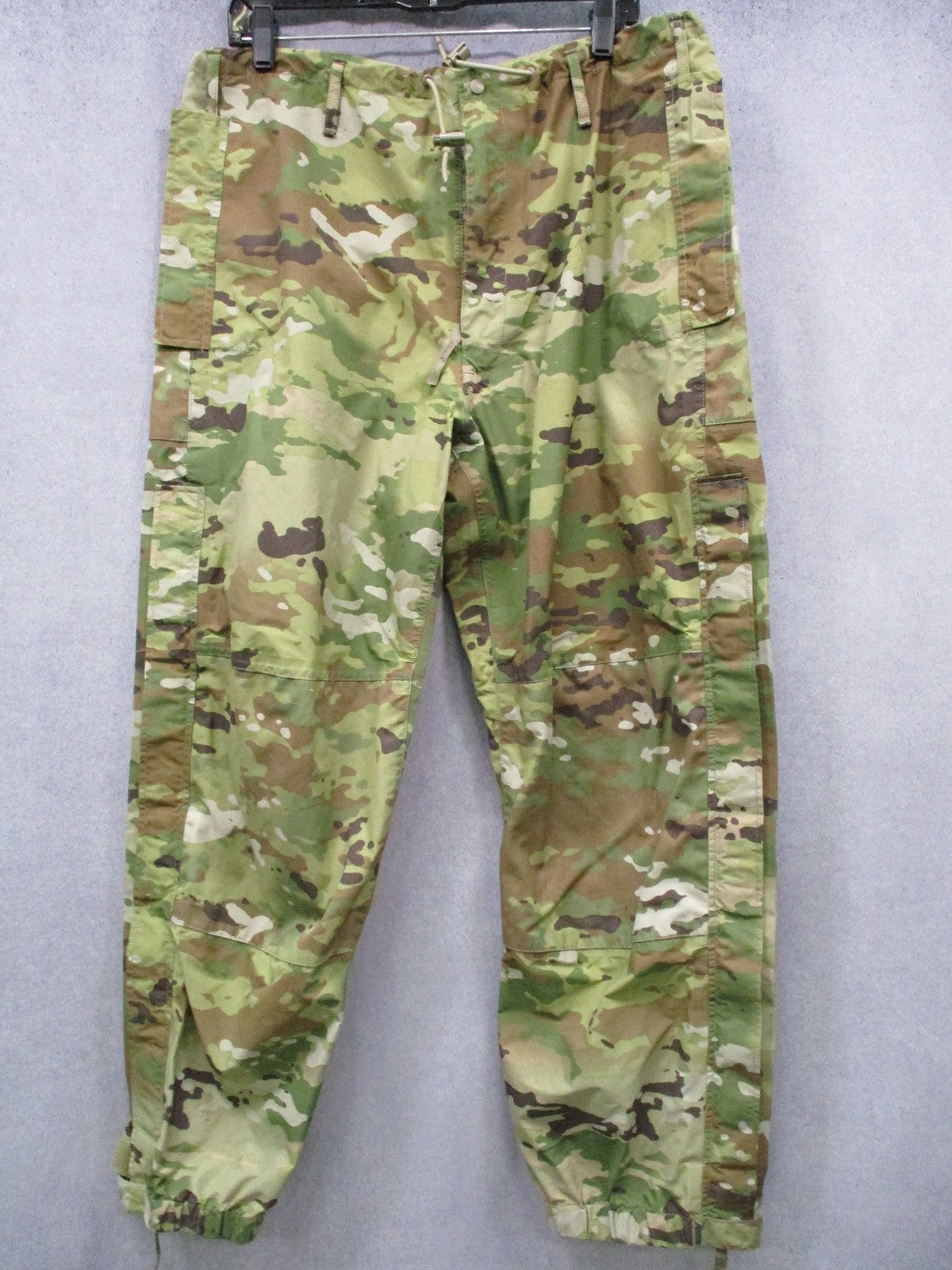 USGI ECWCS Gen III Level 6 Scorpion OCP Trousers Medium Regular 8415-01-641-1799