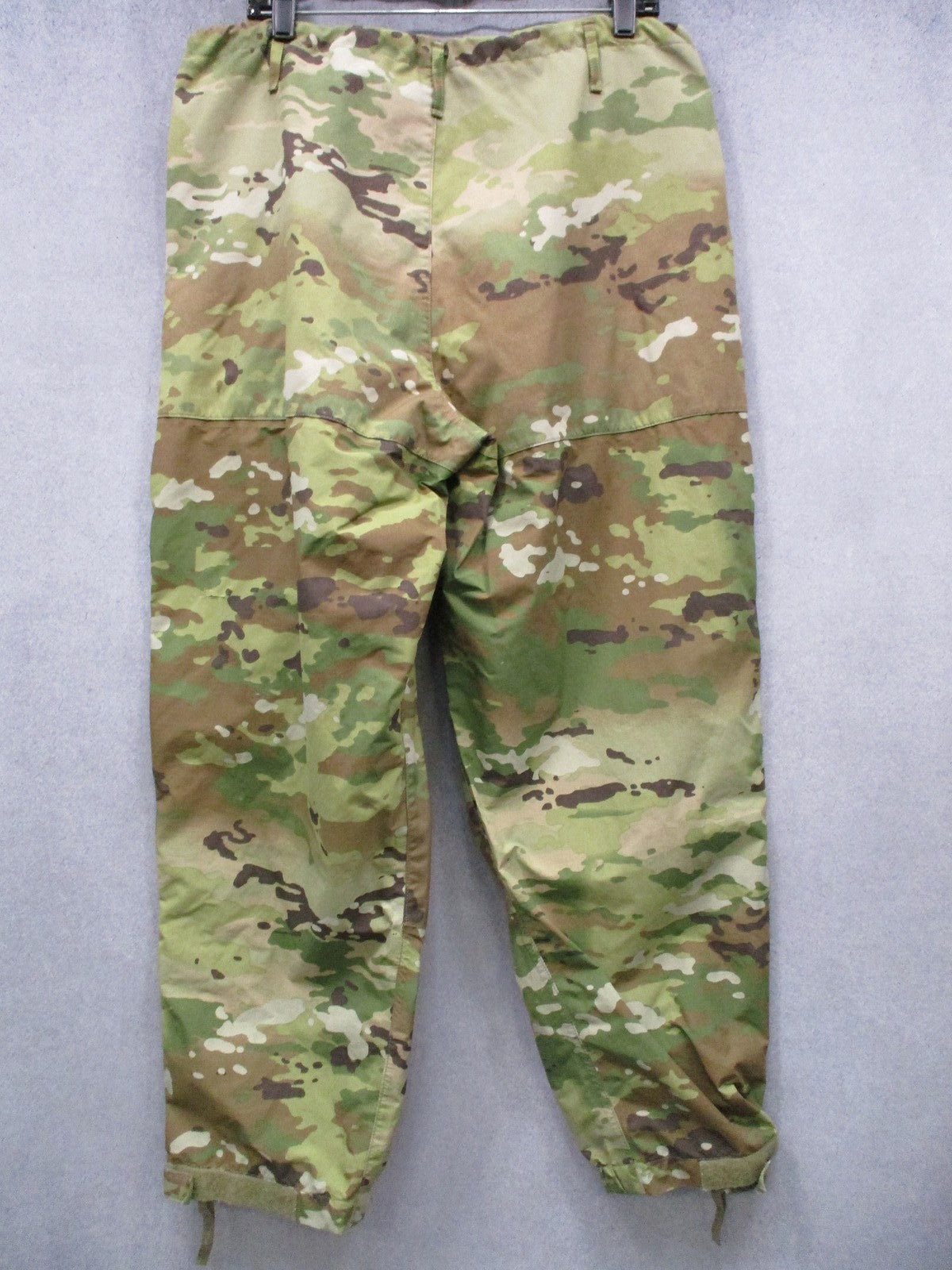 USGI ECWCS Gen III Level 6 Scorpion OCP Trousers Medium Regular 8415-01-641-1799