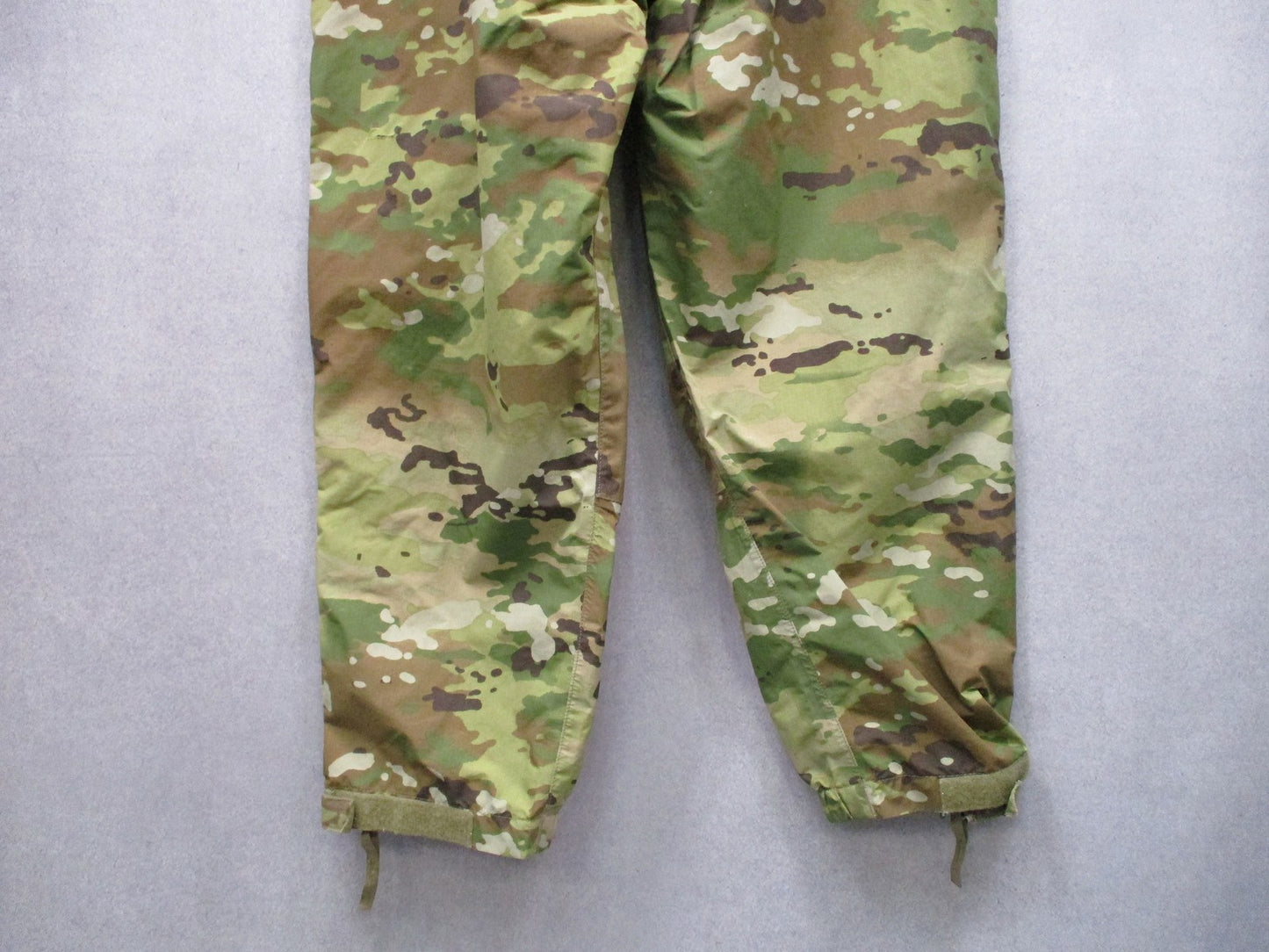 USGI ECWCS Gen III Level 6 Scorpion OCP Trousers Medium Regular 8415-01-641-1799