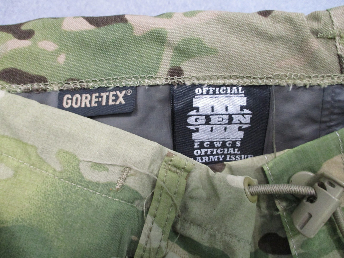 USGI ECWCS Gen III L6 Gore-Tex Trousers Multicam Large Regular 8415-01-580-2497