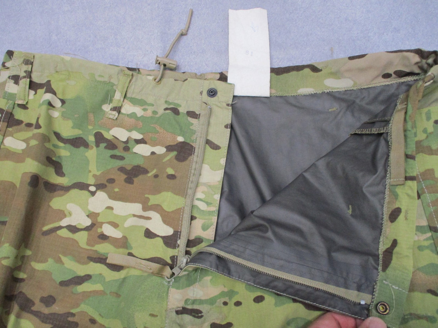 USGI ECWCS Gen III L6 Gore-Tex Trousers Multicam Large Regular 8415-01-580-2497
