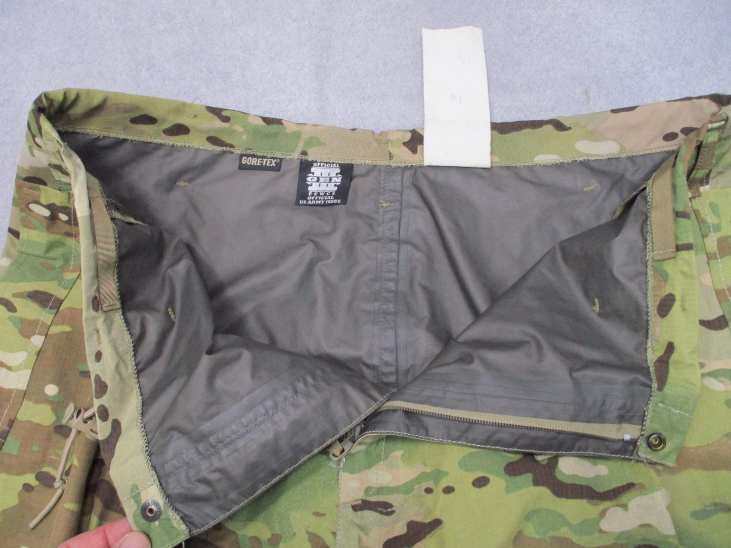 USGI ECWCS Gen III L6 Gore-Tex Trousers Multicam Large Regular 8415-01-580-2497