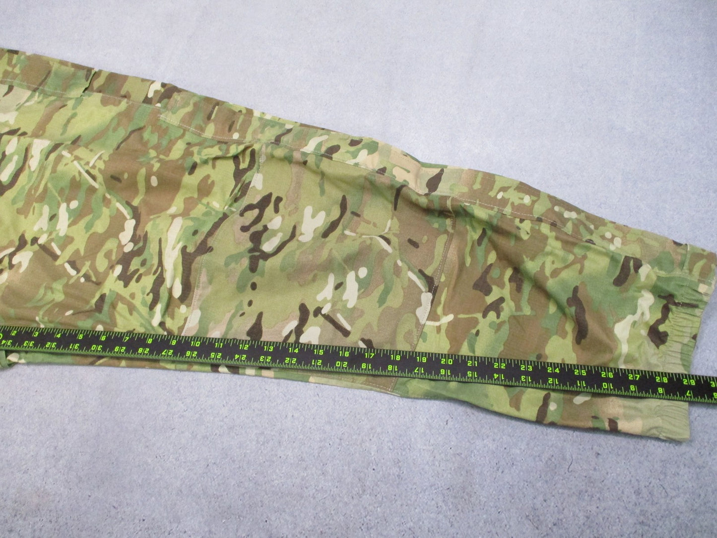 USGI ECWCS Gen III L6 Gore-Tex Trousers Multicam Large Regular 8415-01-580-2497