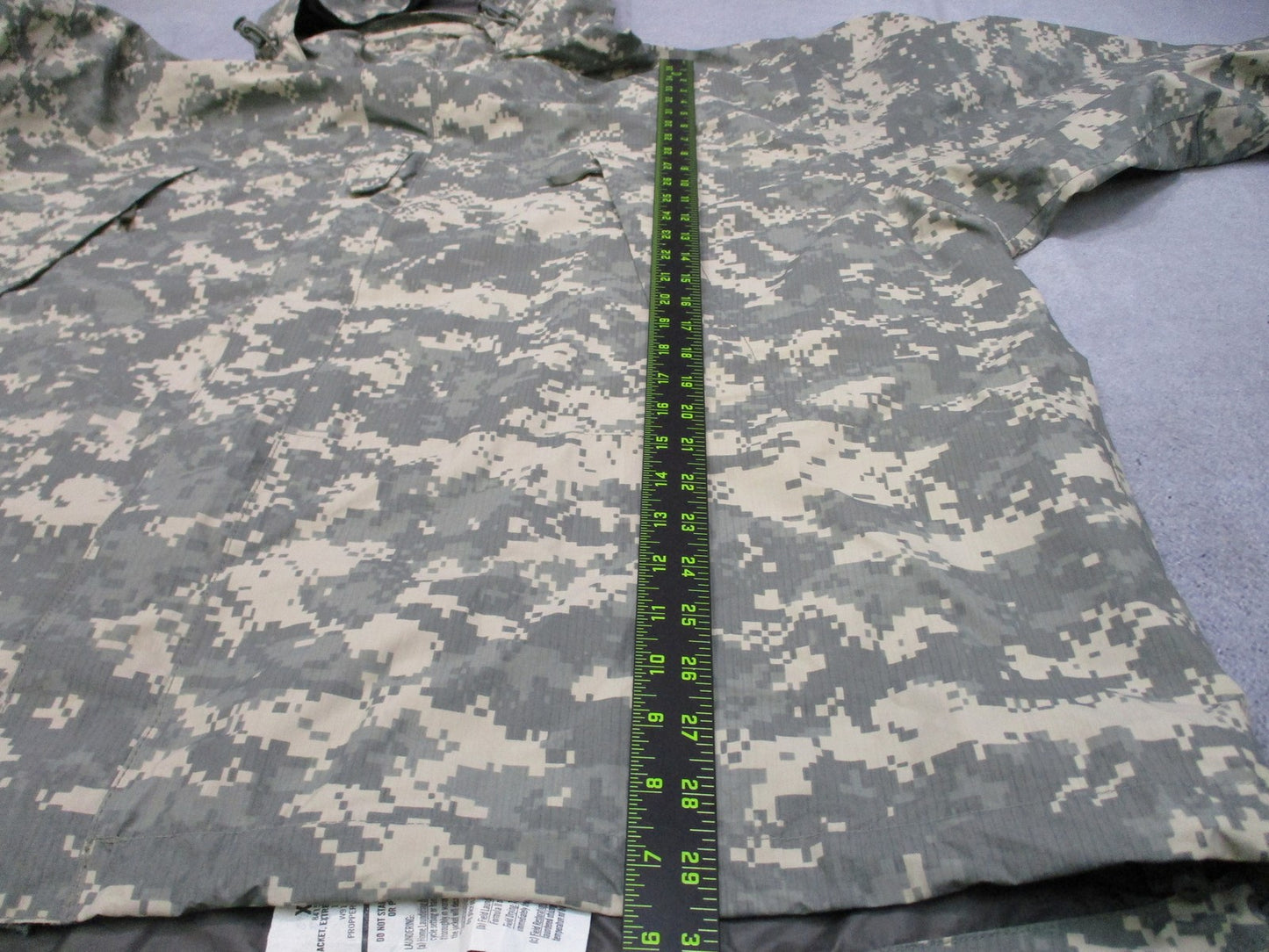 US Army ECWCS Gen III Level 6 Jacket UCP Digital Camo Waterproof Shell XXL-L