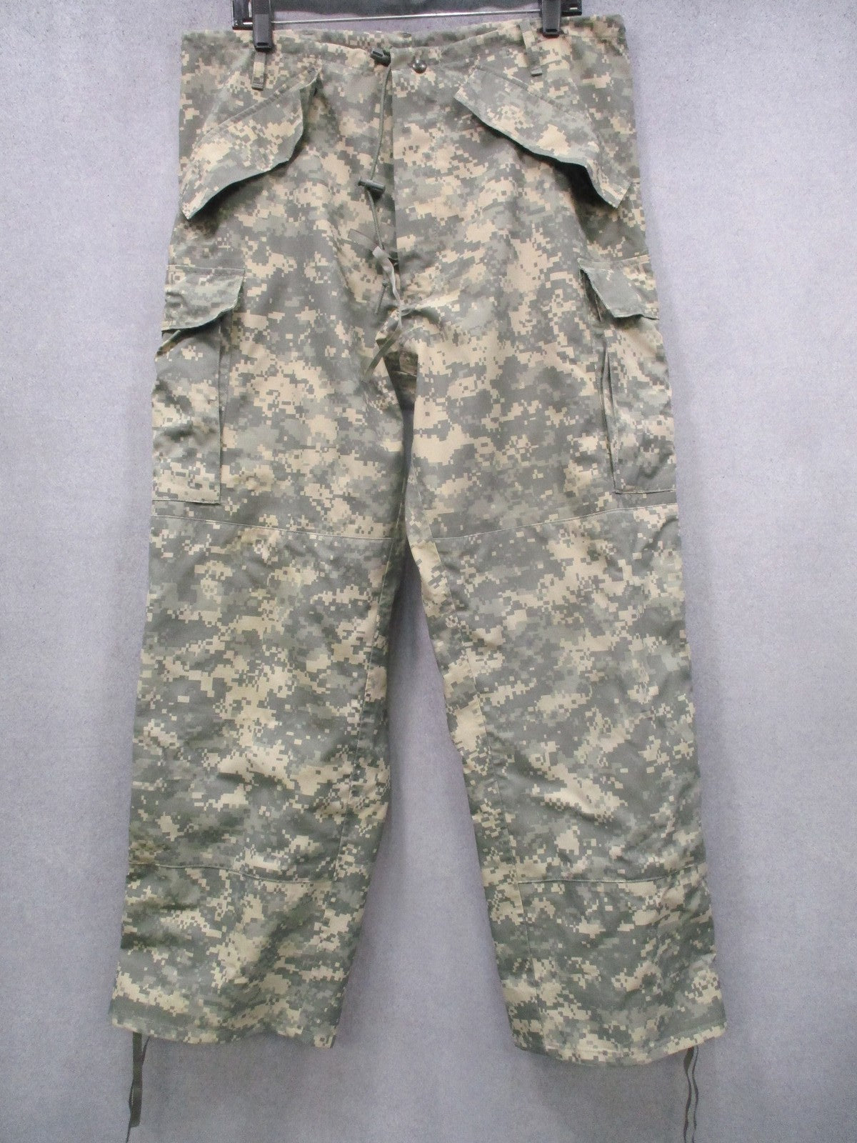 USGI Army ECWCS Gen II Cold Weather UCP Trousers Medium Regular 8415-01-526-9062